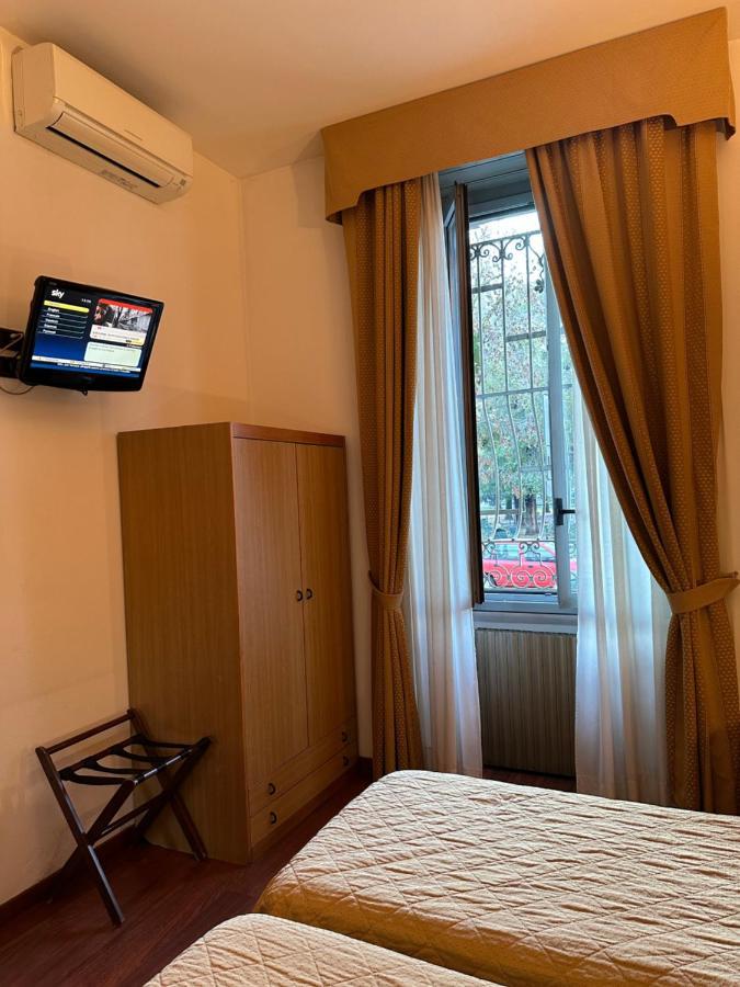 Hotel Aspromonte Милано Екстериор снимка