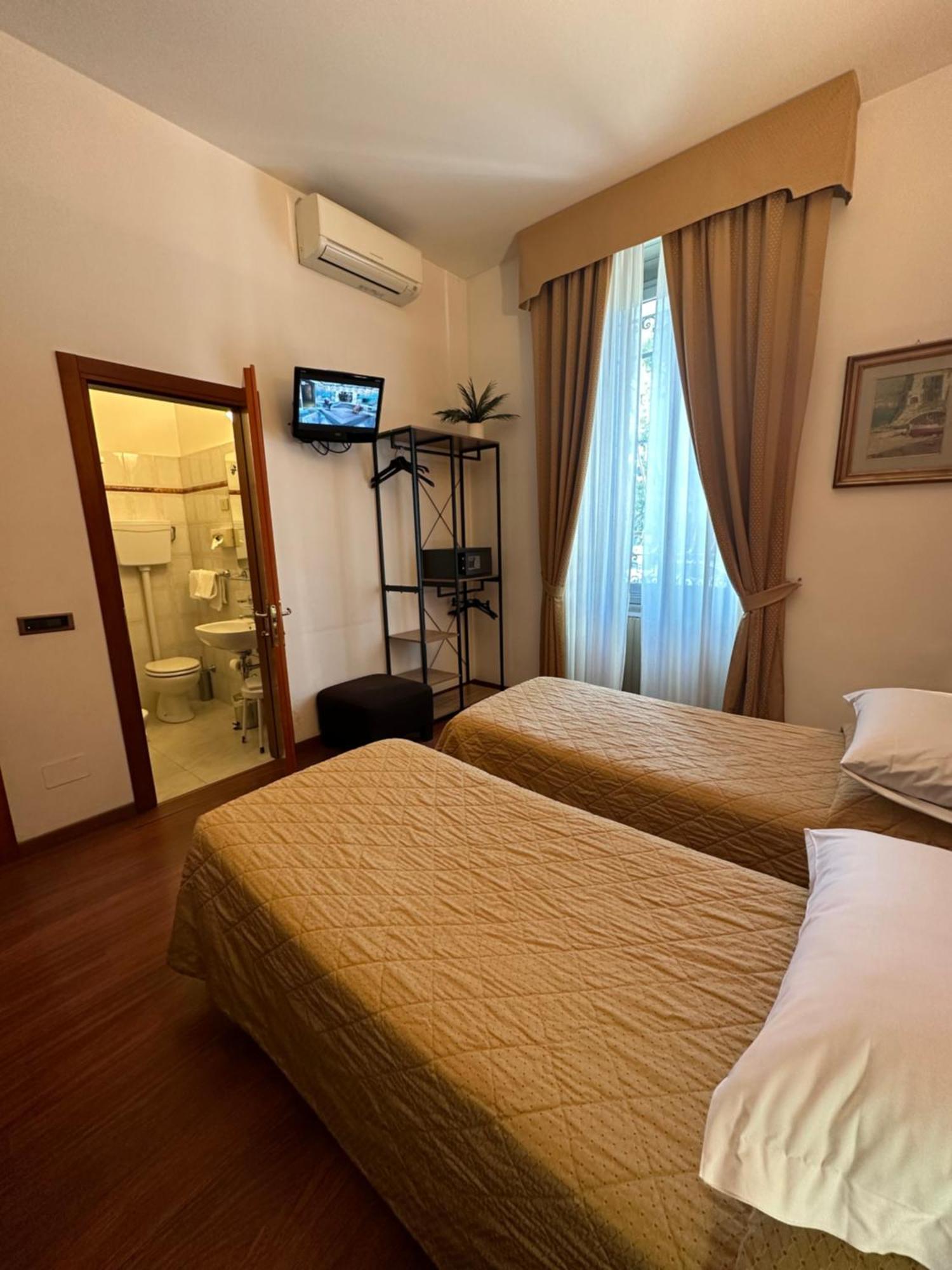 Hotel Aspromonte Милано Екстериор снимка